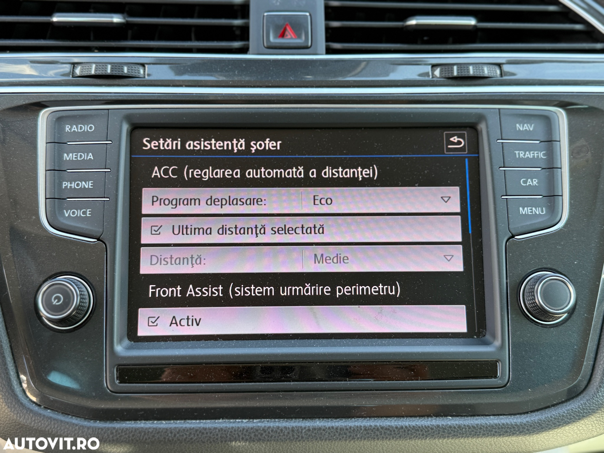 Volkswagen Tiguan 2.0 TDI SCR DSG R-Line - 13