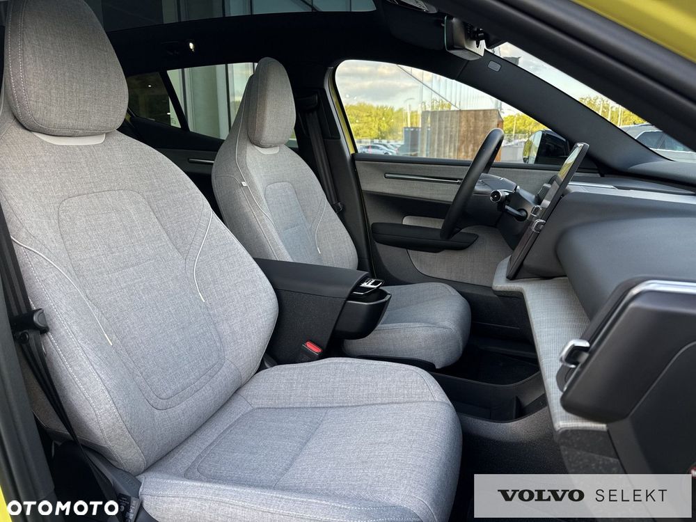 Volvo EX30 - 19