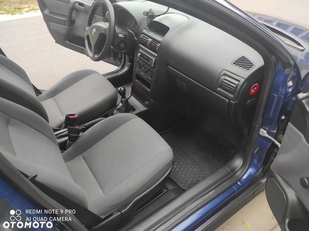 Opel Astra - 12