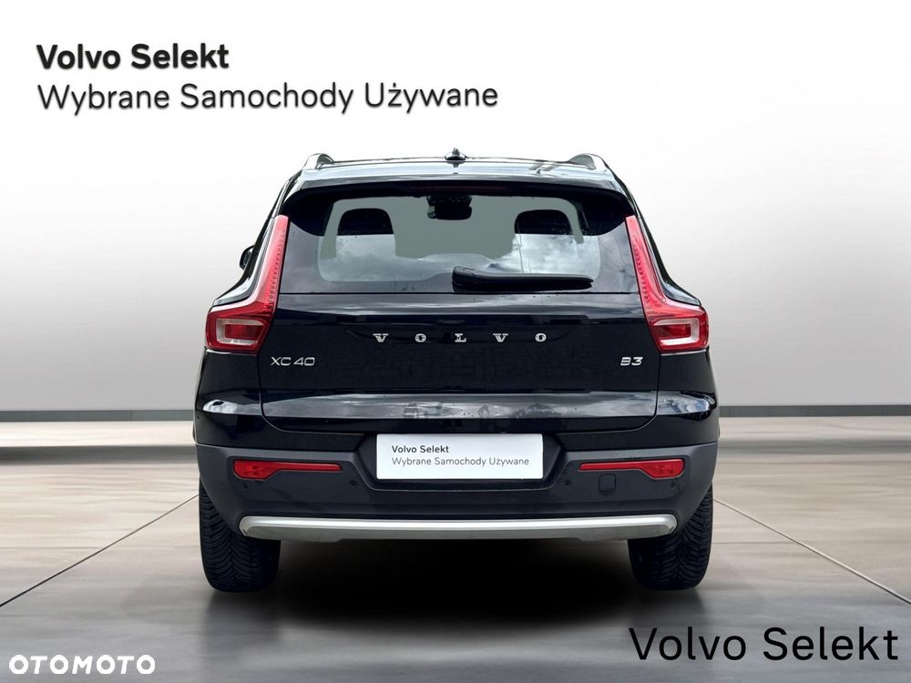 Volvo XC 40 - 5
