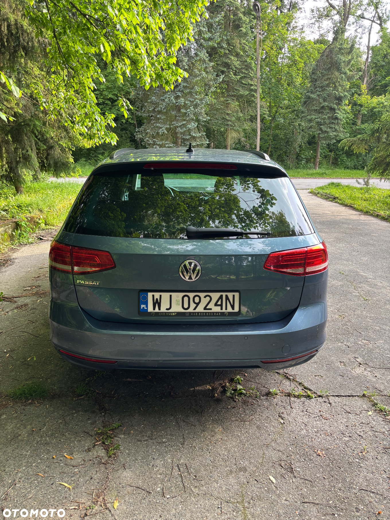 Volkswagen Passat - 8