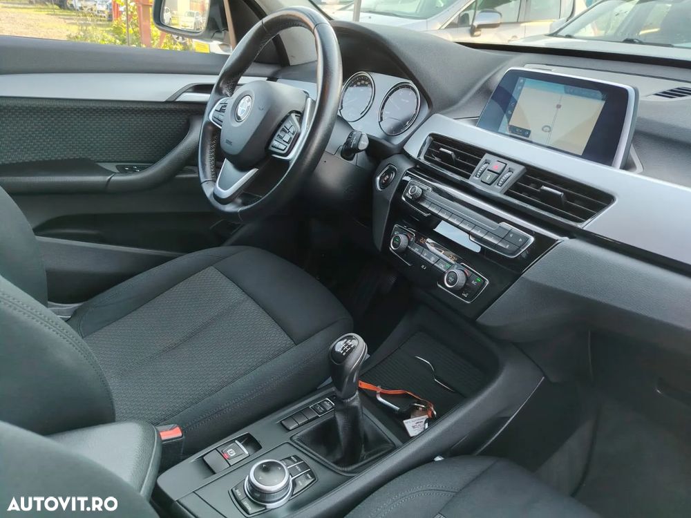 BMW X1 sDrive16d Standard - 14