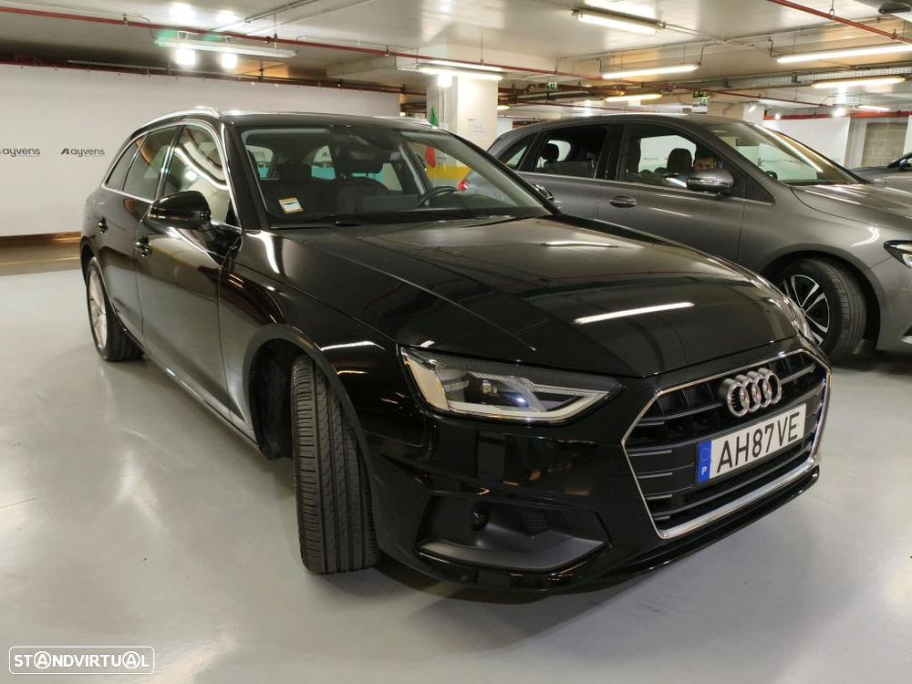 Audi A4 Avant 30 TDI S tronic - 4
