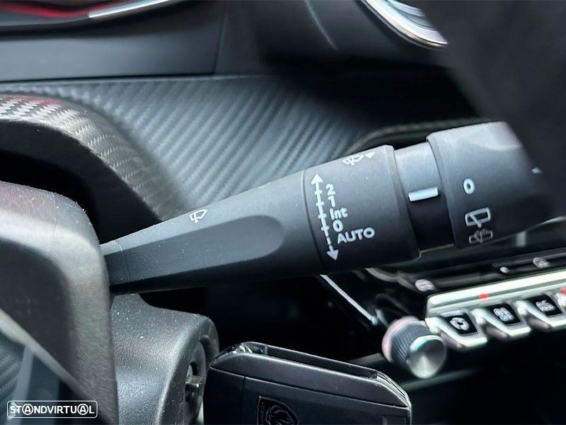 Peugeot 2008 1.2 PureTech Style - 17