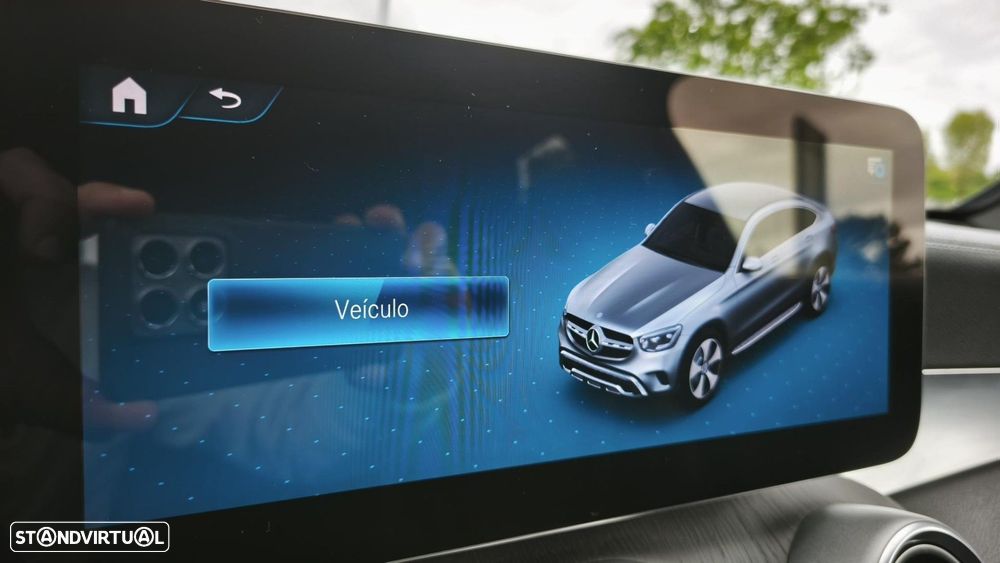 Mercedes-Benz GLC 300 de Coupe 4Matic 9G-TRONIC Exclusive - 48