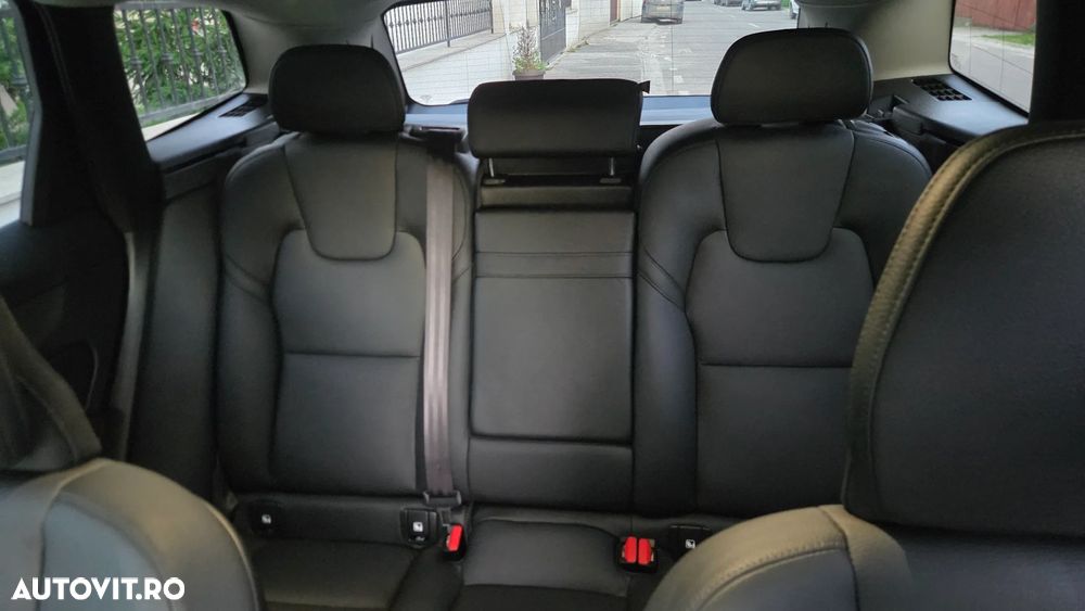 Volvo XC 60 - 16