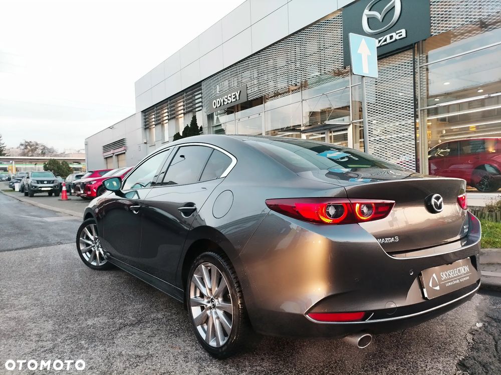 Mazda 3 2.0 mHEV Hikari - 4