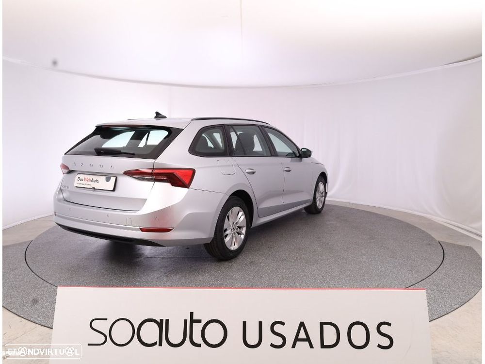 Skoda Octavia 2.0 TDI Ambition — fotografia 5