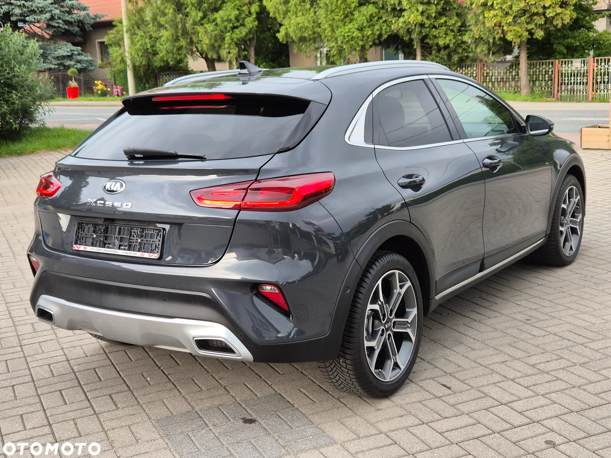 Kia XCeed 1.4 T-GDI OPF DCT7 PLATINUM EDITION - 10