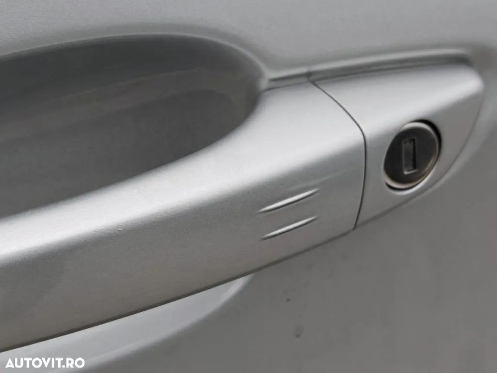 Peugeot 308 1.2L PureTech 130 S&S EAT8 GT - 25