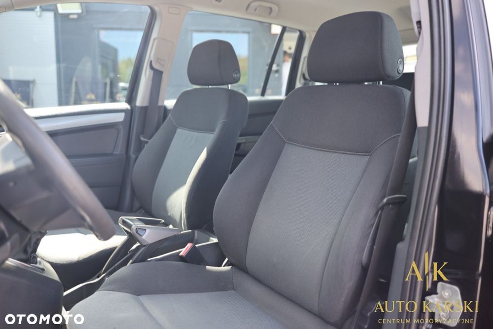 Opel Zafira - 29