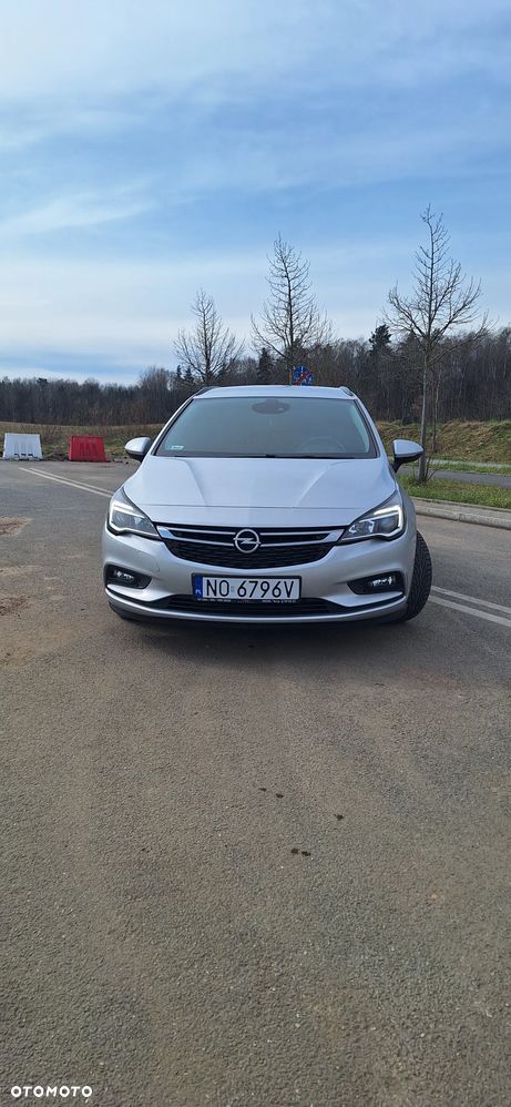 Opel Astra 1.6 D (CDTI) Start/Stop Innovation - 2