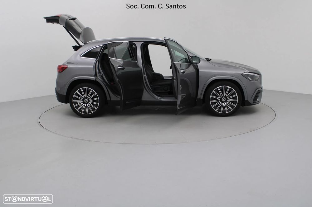 Mercedes-Benz GLA 200 AMG Line - 12