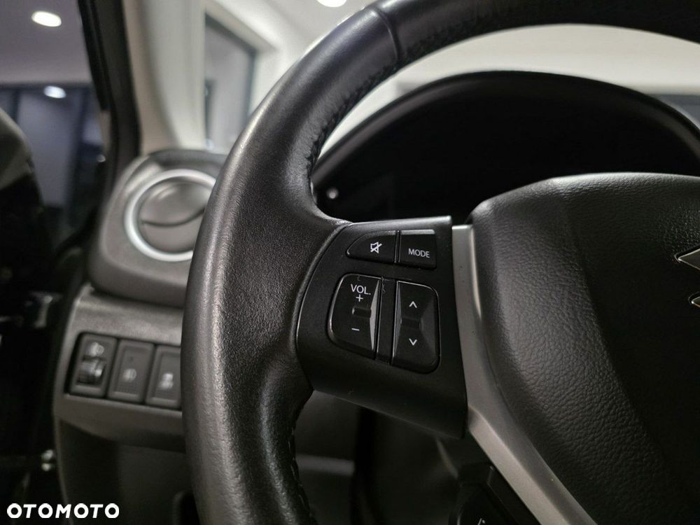 Suzuki Vitara 1.6 Premium 2WD - 23