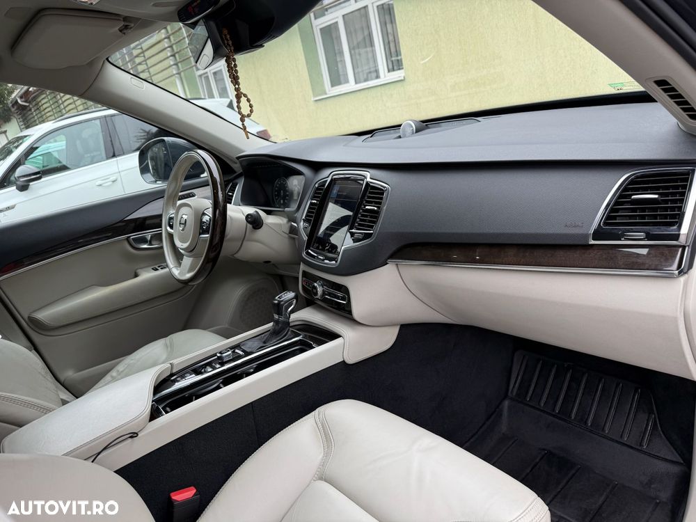 Volvo XC 90 D5 AWD Inscription - 21