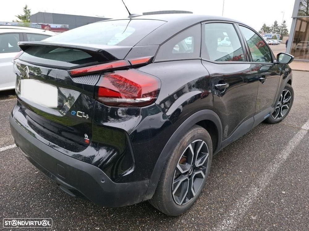 Citroën e-C4 136 MAX - 3