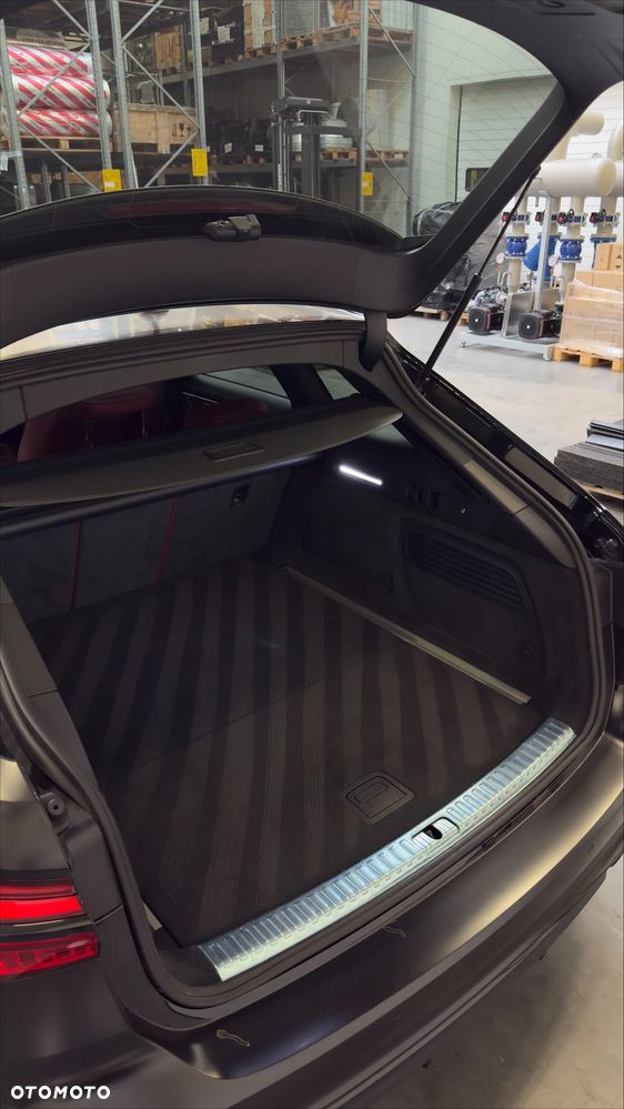 Audi S6 Avant - 18