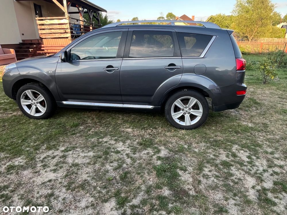Peugeot 4007 HDI FAP 7-Sitzer Platinum - 15