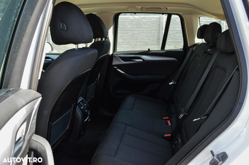 BMW X3 xDrive30e Aut. Advantage - 22