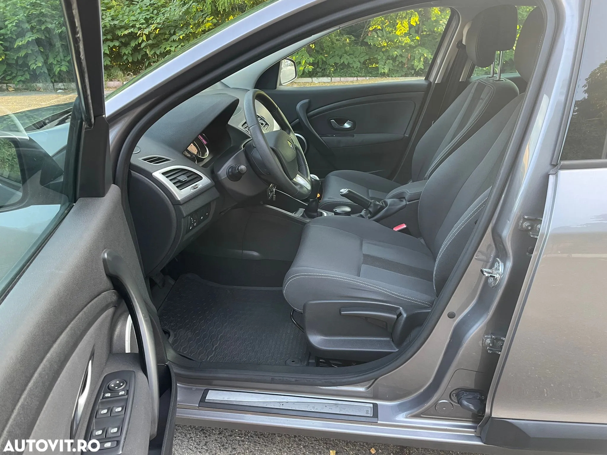 Renault Megane - 7