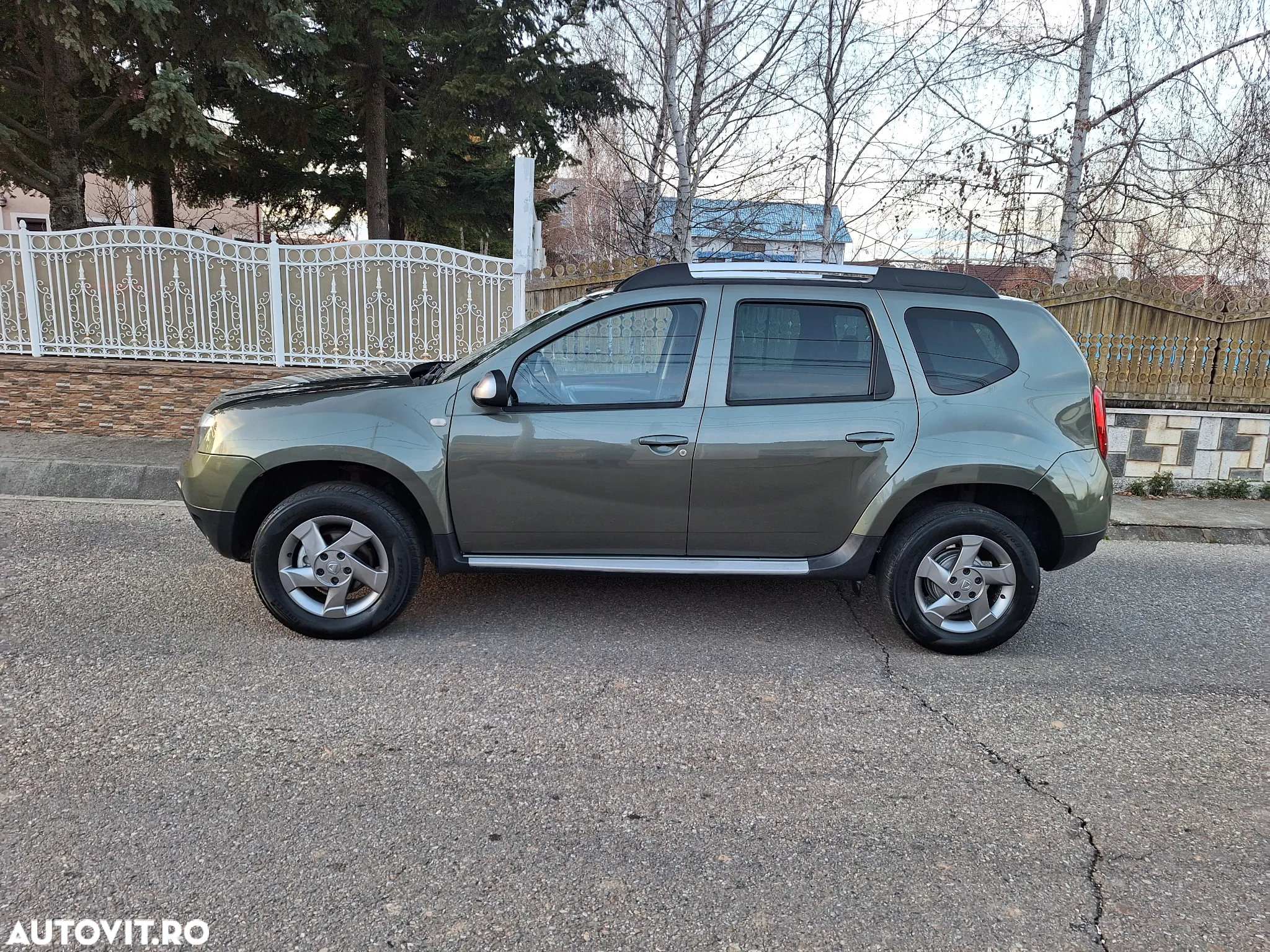 Dacia Duster 1.5 dCi 4x2 Prestige - 3