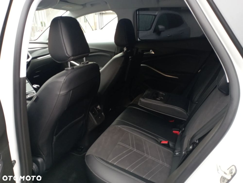 Opel Grandland 1.2 T GS Line S&S - 11