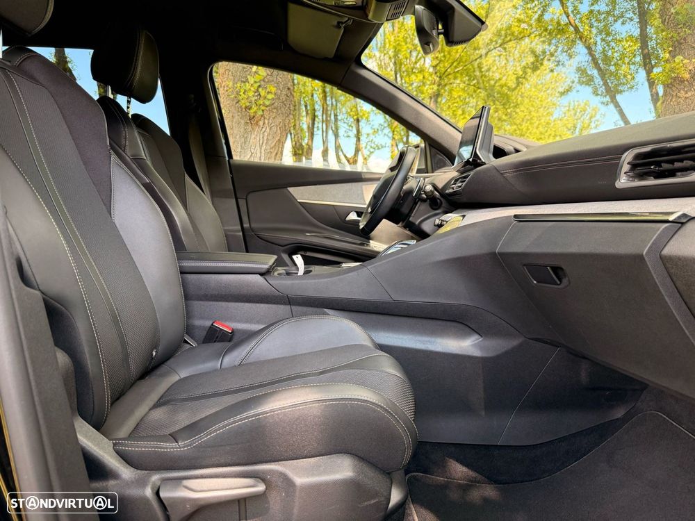 Peugeot 3008 1.6 Hybrid GT e-EAT8 - 8