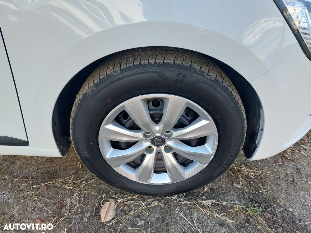 Renault Clio V Blue dCi Zen - 24