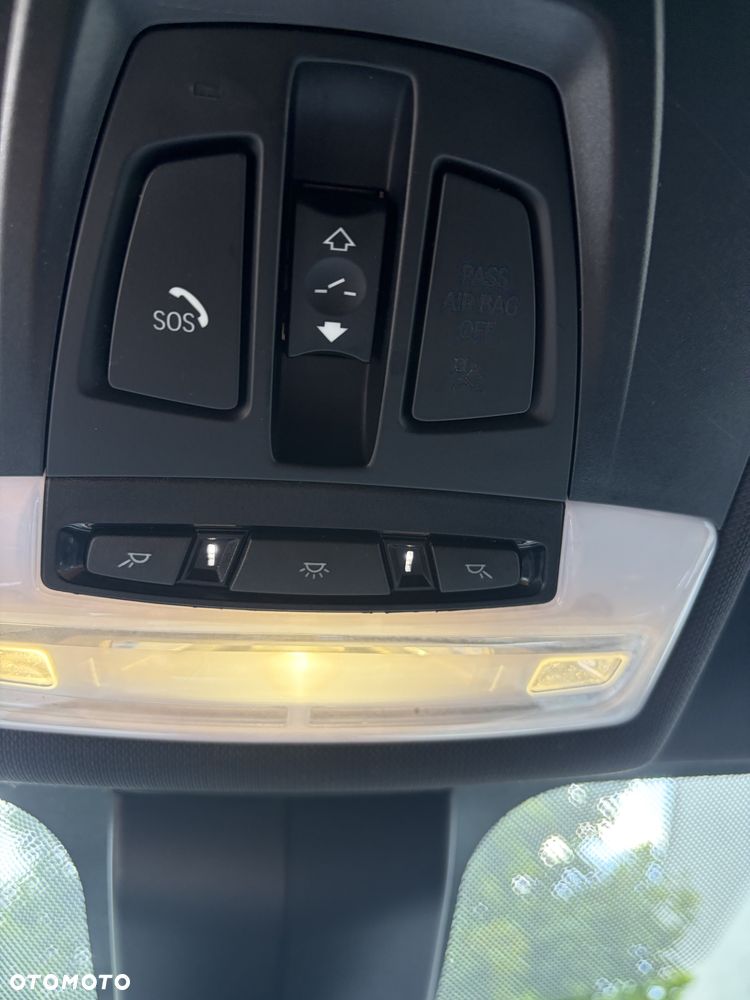 BMW X1 - 16