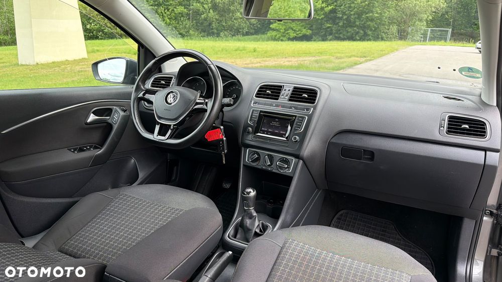 Volkswagen Polo 1.0 Lounge - 29