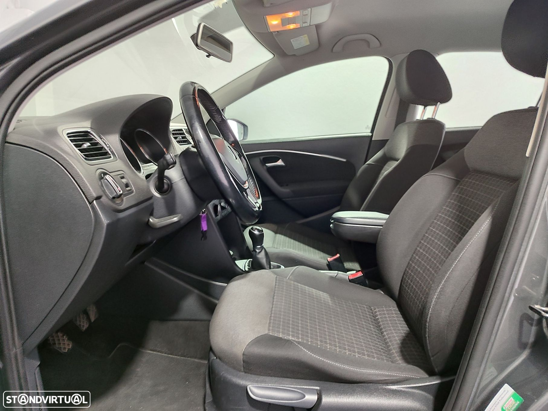 VW Polo 1.0 Confortline - 13