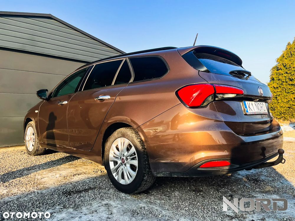 Fiat Tipo 1.6 MultiJet DCT Lounge - 8