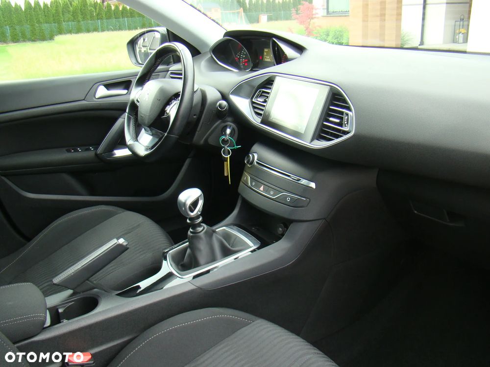 Peugeot 308 BlueHDi 120 Stop & Start Business-Line - 35