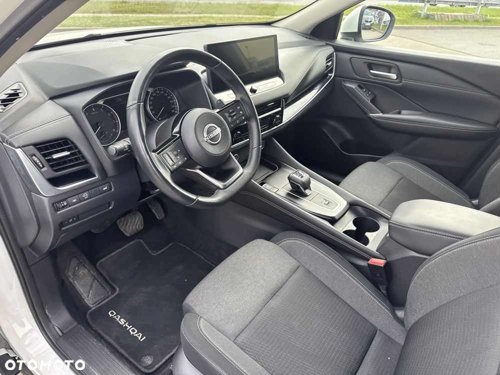 Nissan Qashqai 1.3 DIG-T MHEV N-Connecta Xtronic - 19