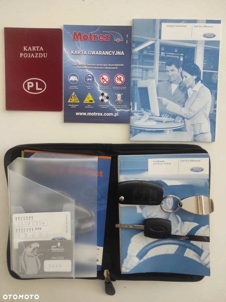 Ford Focus 2.0 Trend + - 12