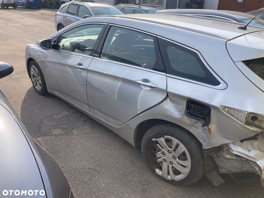 Hyundai i40 Kombi 1.6 Trend - 3