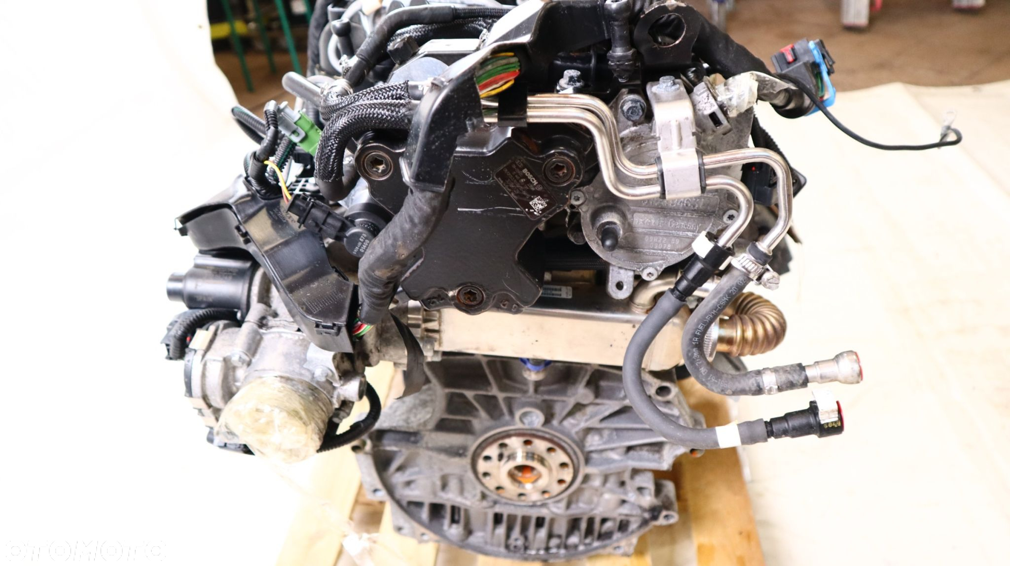VOLVO V50 2.4 D5 SILNIK D5244T13 - 5