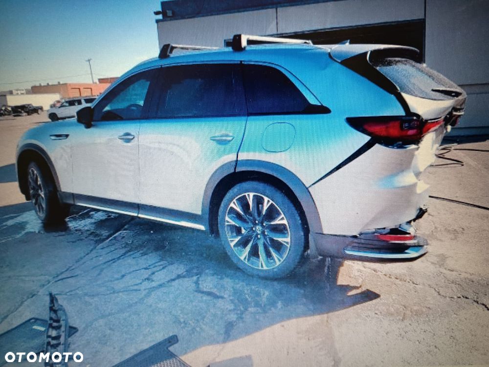 Mazda CX-90 - 4