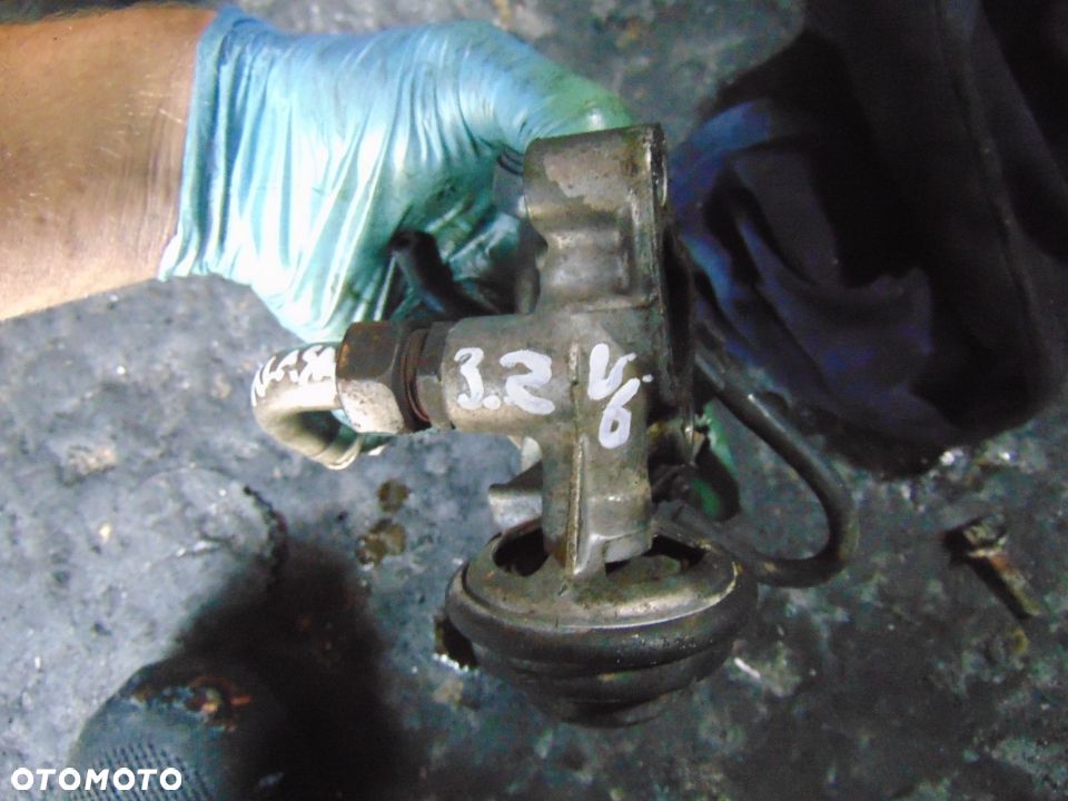 Zawór egr mercedes w220 3,2 v6 - 2