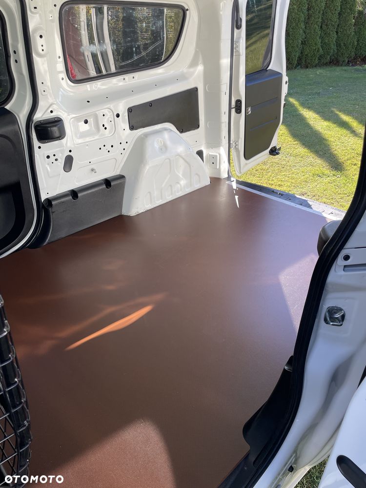 Fiat Doblo - 8