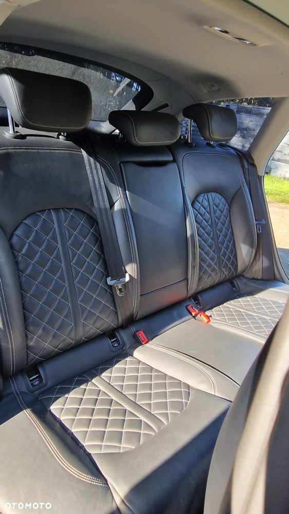 Audi S6 Avant Standard - 10