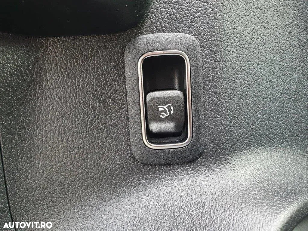 Mercedes-Benz GLA 200 d 4MATIC Aut. - 17