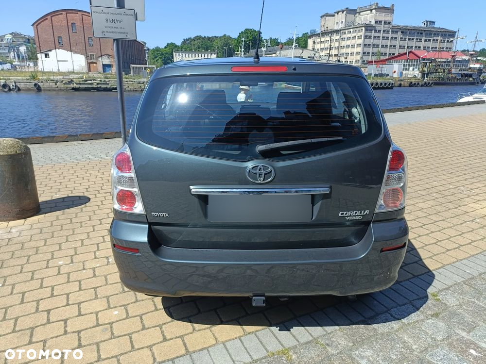 Toyota Corolla Verso 1.6 - 2