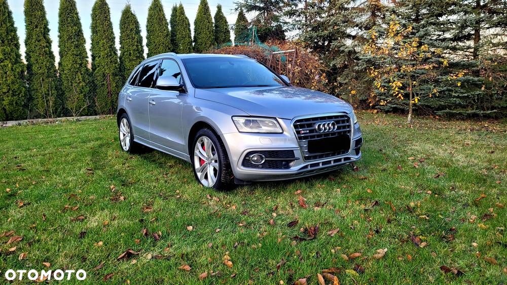 Audi SQ5 - 2