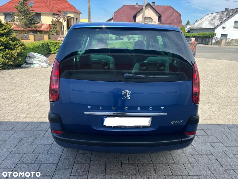 Peugeot 807 HDi 135 Style - 6