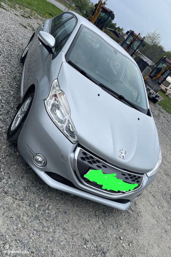 Peugeot 208 ver-1-5d-l1-comfort - 2