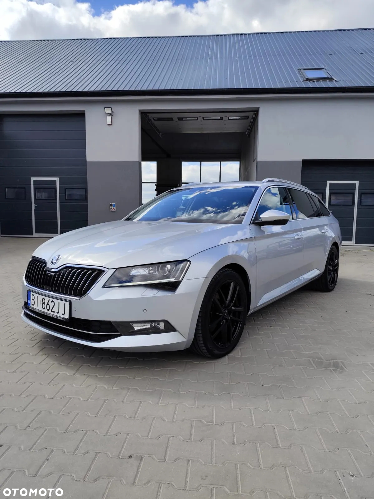 Skoda Superb Combi 2.0 TDI DSG L&K - 5