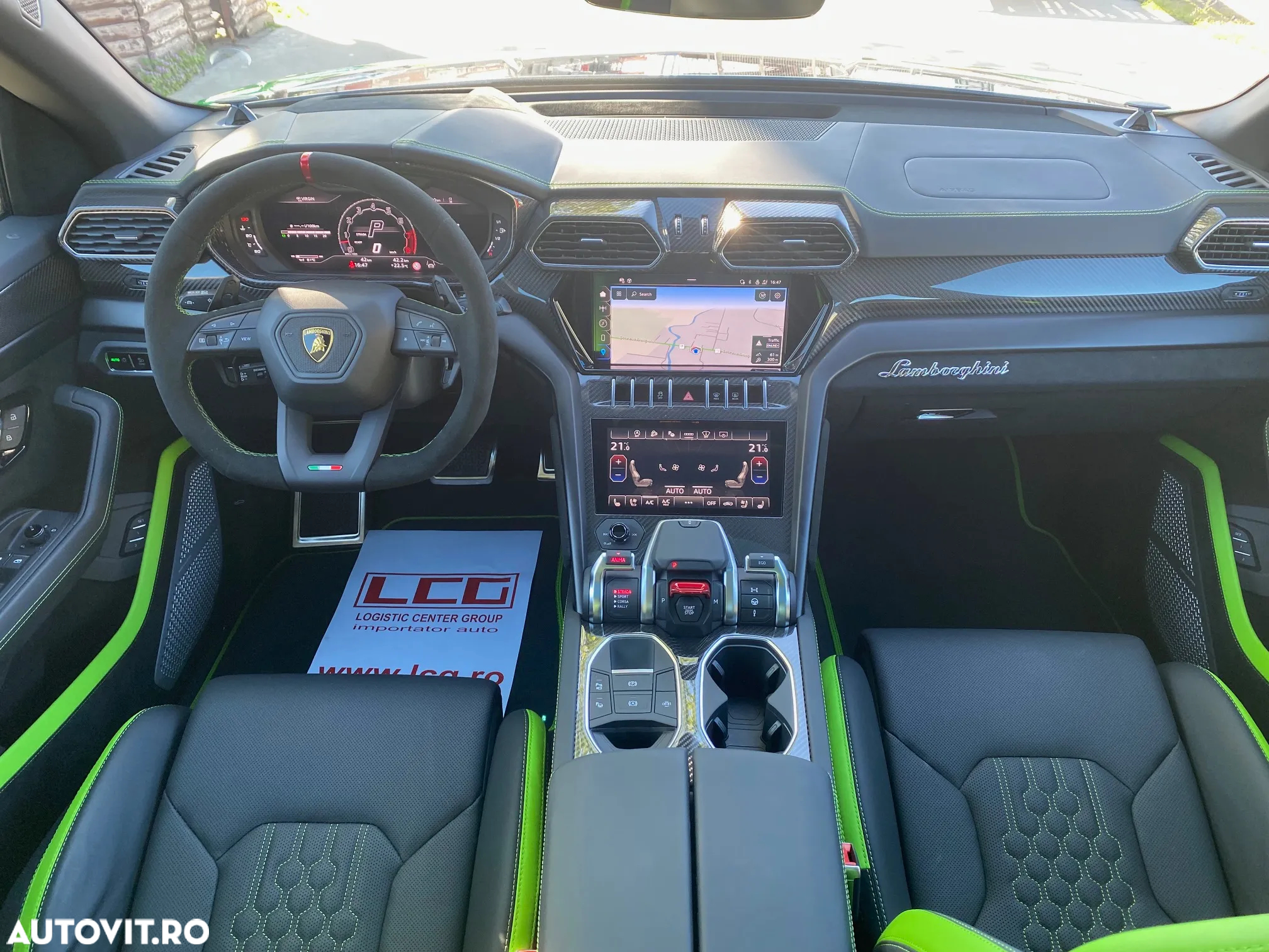 Lamborghini URUS - 12