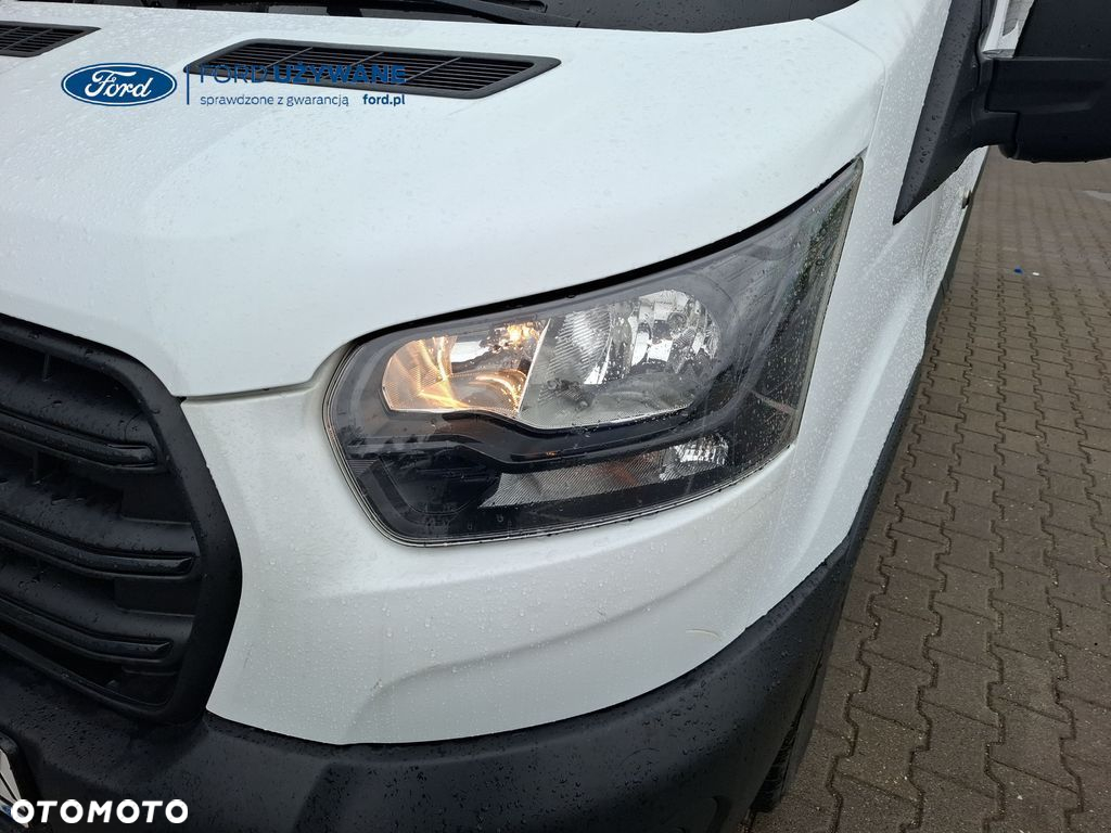 Ford Transit - 4