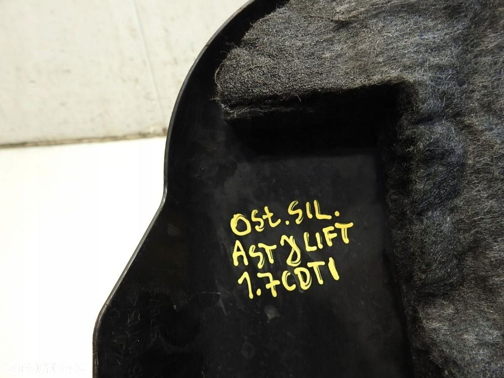 POKRYWA OSŁONA SILNIKA OPEL ASTRA J LIFT 1.7 CDTI 55581775 55581776 - 2